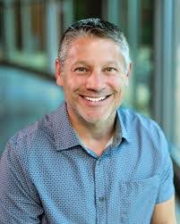 Darrell Whipple's Instagram, Twitter & Facebook