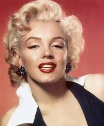 Marilyn Saris Born: July 2, 1931 Chicago, Illinois