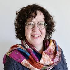 Nia Gourgaris (@niagourgaris)