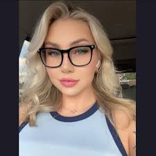 Had an amazing date night with Alexis at the Keith Urban concert! He's one  of my favorites and absolutely crushed it. Grateful for a memorable night  out with my wife!