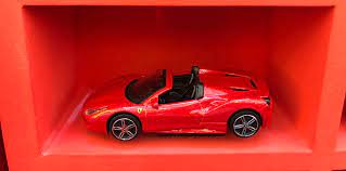 Dilengkapi kincir angin dengan fungsi pencahayaan serta terdapat nyala musik dan lampu. Koleksi Model Ferrari Edisi Terhad Shell Pada Harga Rm15 90 Careta