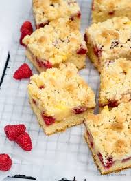 Pudding erkalten lassen, danach bis zum verzehr kühl stellen. Himbeer Streuselkuchen Mit Vanillepudding Was Eigenes