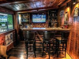 Unglaublicher Bar Shed Design Mit Holzwanden Und Decke Maennerfrisuren Club Man Cave Home Bar Small Man Cave Man Cave Shed