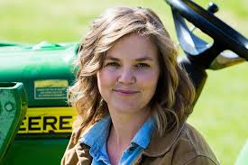 Candidate for U.S. House District 11 (NC-D): Katie Dean