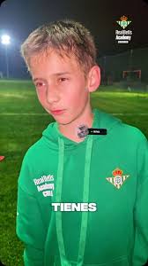 🎥 ¡Así vivimos una jornada distinta en Real Betis Academy Chile! 💚⚽, Hoy  cambiamos la cancha por el micrófono… 🎤, ¡Entrevistamos a nuestros  pequeños cracks y jugamos un entretenido ping pong de ...