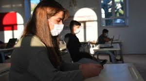 25 yıllık avrupa koleji ile 15 yıllık avrupa kent koleji'ni kapatma kararı. Dh8ehd1jehsuum