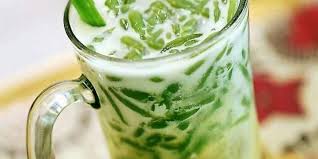 Minuman yang satu ini lagi hits banget di kalangan anak muda. 5 Menu Buka Puasa Yang Segar Dan Simpel Bikinnya Selebx