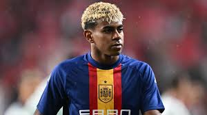 Index - Futball - Futball - A spanyol nagykövet beavatkozása kellett, hogy Lamine Yamal elhagyhassa Törökországot