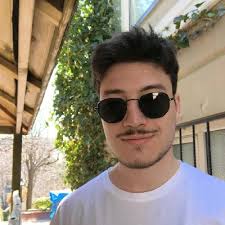 An itibariyle Yıldız Teknik Üniversitesi Matematik Mühendisliği (İngilizce)  bölümünden onur öğrencisi sıfatıyla diplomamı alarak resmen mezun oldum.