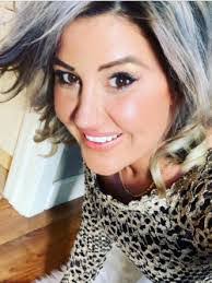 Amanda Landon's Instagram, Twitter & Facebook