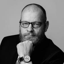 Mitarbeitende von ZUFALL logistics group