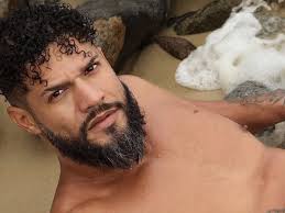 Ator pornô que gravou com Juninho Alecio gera polêmica: Tenho fetiche em  ser um deus