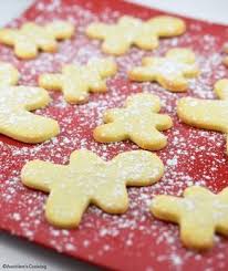 Bonjour Les Cookies Noel Approche Et J Avais Envie De Faire Des Biscuits Pour L Occasion Il Biscuit De Noel Recette Sables De Noel Recette Biscuit De Noel