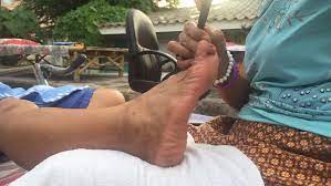 3 notes #feet #soles #toes #bare feet #bare soles #soft soles #foot fetish. Close Up On A Traditional Thai Foot Massage On A Mature Woman
