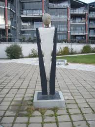 Son of gerhard (gjerat) andreas rasmusson warholm and gudrun hansdatter varholm. Jan Warholm Ask Og Embla Nkdb Moss Kommune