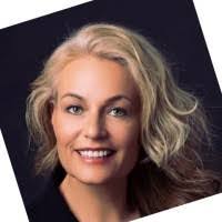 Cindy Hersom's Instagram, Twitter & Facebook