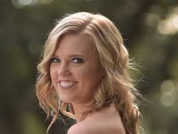 Shreveport Bossier students presented at separate formal social events