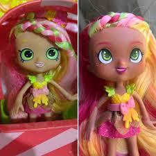 Here's a recent commission for a sweet little Shoppie doll repaint- swipe  for a peek at 'before and after' 👉 #mylittlecustom #mylittlerepaint #ooak  #shoppie #shopkins #shopkinsdoll #shopkinsshoppies #pineapplelily  #shopkinspineapplelily #beforeandafter