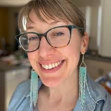 Melanie Ferraro's Instagram, Twitter & Facebook