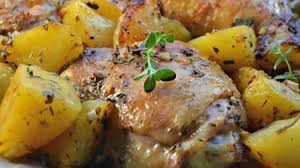Cuisses De Poulet Pommes De Terre Et Oignon Au Cookeo Pomme De Terre Et Oignon Poulet Pomme De Terre Recettes De Cuisine
