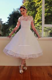 1950s Rockabilly Wedding Dress Lacey With Lace Overlay Sweetheart Neckline Tea Length Skirt And Petticoat Custom Made To Fit Tea Length Wedding Dress Rockabilly Wedding Dresses Wedding Dress Organza