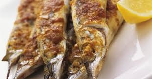 Gebackener Hornhecht Mit Zitrone Rezept Rezepte Lebensmittel Essen Fischgerichte