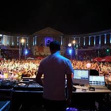 Dj Younglife Feat Jennifer Lopez On The Floor Solo Version Remix By Dj Younglife Reverbnation