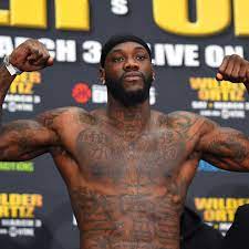 If you give god the glory, he will give you the victory. Deontay Wilder Box Weltmeister Bricht Tv Maskottchen Den Kiefer Stern De