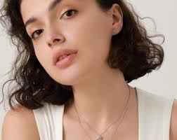 Robin Bird Pendant Necklace in Sterling Silver, Silver Animal Pendant,  Nature Inspired Jewellery, Bird Necklace