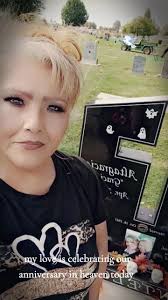 tough day 🖤🥀🖤