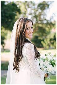Bridal Hair Stylist Salon Veil Of Grace Will Help You With Your Bridal Hairstyle On Your Wedding Day Thi Long Bridal Hair Short Bridal Hair Bridal Hair Down
