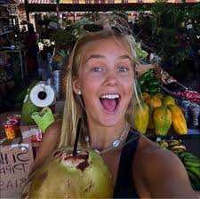 Looking to discover if there is any way to rent a mini van, to transport 12  people, here in the Burdekin?