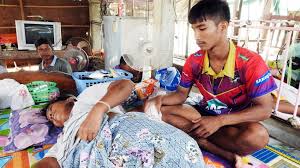 Find a local shop or restaurant that would be willing to collect checkout donations on your behalf or even just let. Open The Heart Of The Football Player First Freshman Auction For Racing Shirts Gather Money To Treat Cancer Patients