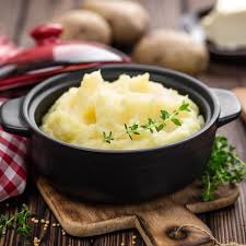 Gesund essen, regelmässig entspannen und mehr bewegen. Schonkost Das Sollten Sie Bei Magen Darm Grippe Essen Bildderfrau De