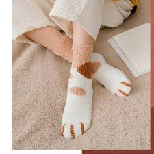 If you're forever looking for socks, then you're in the right place. Cute Cat Claw Socks Warmyard