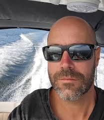 TEAM OF INSTRUCTORS & CAPTAINS