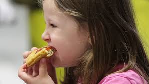 School district works hard to keep kids' meals healthy