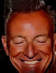 🎸 Bruce Springsteen surprises fans with Land of Hope and Dreams EP,  featuring live tracks and candid critiques of former President Trump.  Recorded during his Manchester concert, the EP is now streaming