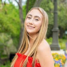 Katie Hager's Instagram, Twitter & Facebook