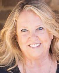 Rebecca Mcelyea's Instagram, Twitter & Facebook