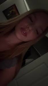 Makennamellinger_