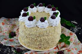 Lasam aceasta compozitie in repaus 10 minute sa se umfle putin grisul. Tort Smantanel Cu Visine Caietul Cu Retete