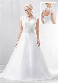 Keine kompromisse nötig für frauen mit plus size. Brautkleider Fur Die Mollige Braut Brautmoden Ubergrossen