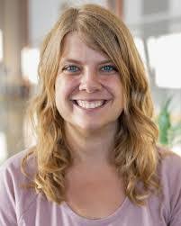 Leila Nelson's Instagram, Twitter & Facebook