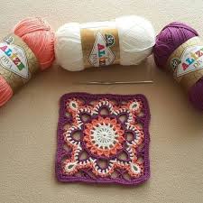 Hi Loves ! Look how beautiful this job turned out!! PERFECT! free pattern:  https://mycraftsinspirations.com/turkish-granny-square-free-pattern/