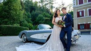 Er wird immer wieder zwischen der liebe zu ihr und seinem bruder stehen und so hat eine beziehung für ihn keinen sinn. Traumhochzeit Und Staffelstart Sturm Der Liebe Ard Das Erste