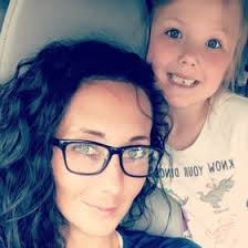 Katie Squires (katiesquires3)