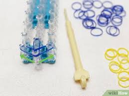 Falls ihr die laterne nicht mit den ausgedruckten elementen bekleben möchtet, könnt ihr die druckvorlagen auch als schablonen benutzen und die teile aus pappe. How To Make A Minion Rainbow Loom With Pictures Wikihow