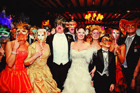 If you love halloween, what better way to spend the holiday than by getting married and hosting the most memorable costume party of your life? Tips For Planning A Halloween Wedding New Jersey Bride
