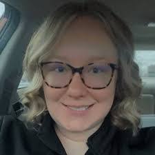 Crystal Ridgeway's Instagram, Twitter & Facebook